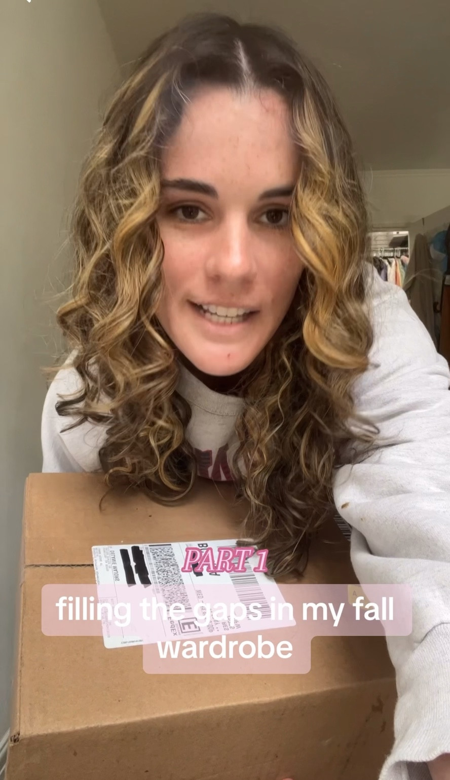Unboxing pants from revolve for my fall wardrobe 

#LTKsalealert #LTKfindsunder100 #LTKworkwear