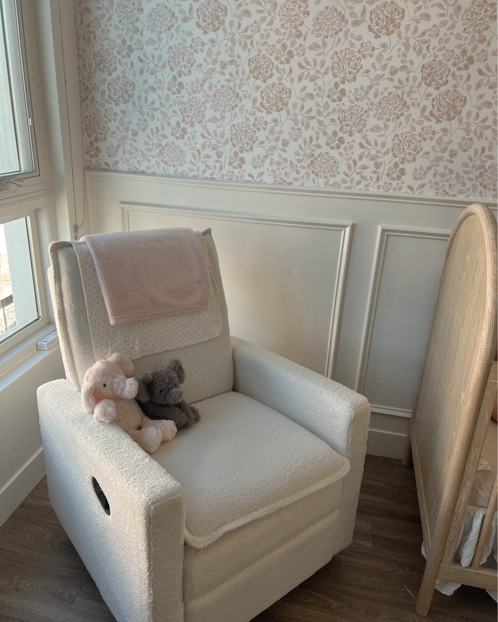 nursery glider🎀

#LTKBaby #LTKFamily #LTKHome