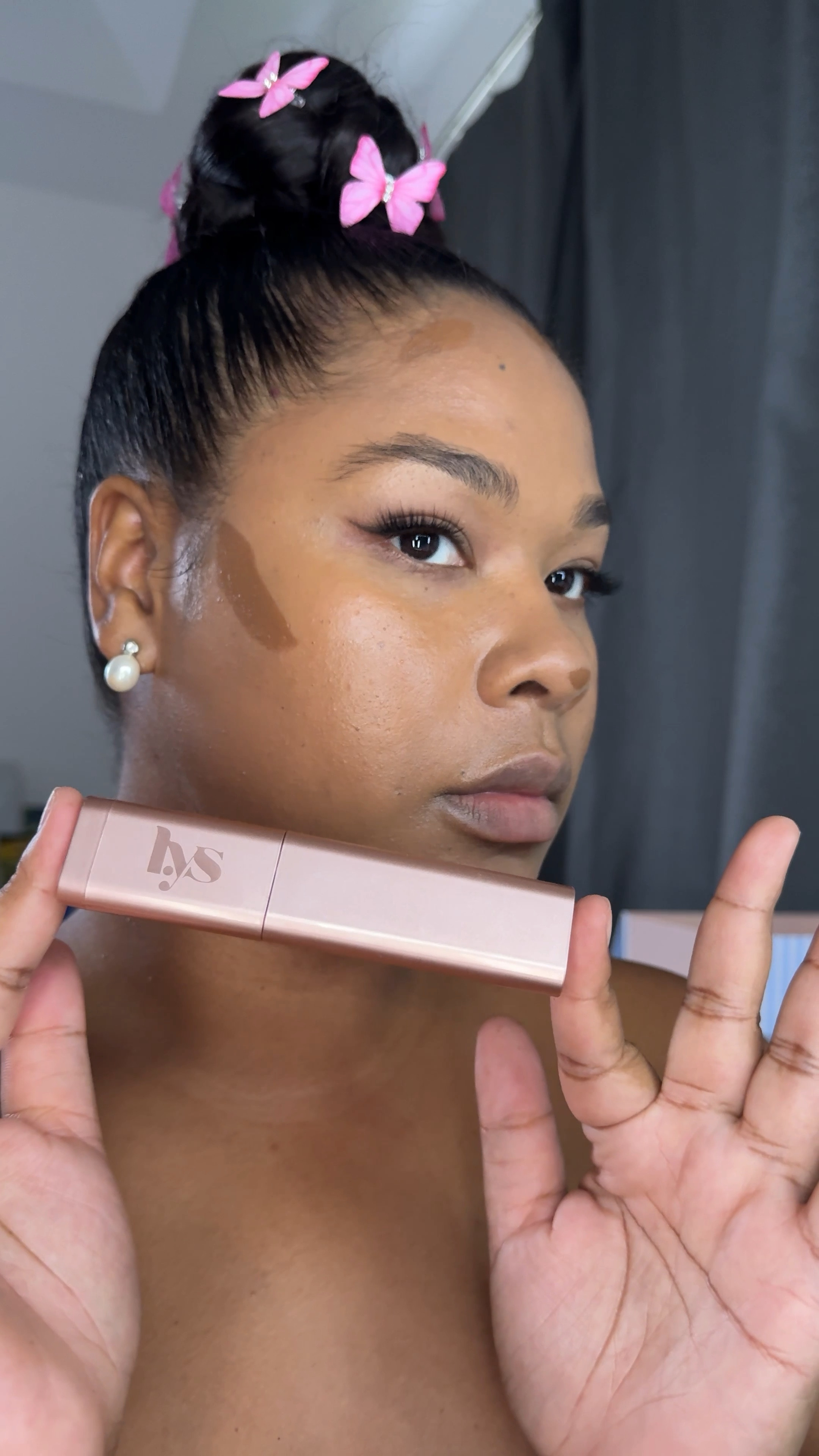 Clean girl glam✨
Anastasia beauty balm foundation #12.
Nars concealer in chestnut.
Anastasia lip pencil in malt.
Anastasia Lip velvet in softy.
Lip gloss in soft pink.
One size powder in ultra peach.
Morphe pencil in Java.
It cosmetics blush in Sun ray. 

#LTKFindsUnder100 #LTKFindsUnder50 #LTKBeauty
