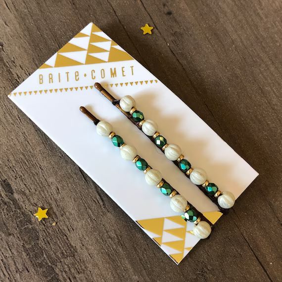 Holiday Green and White Beaded Bobby Pins | Etsy (US)