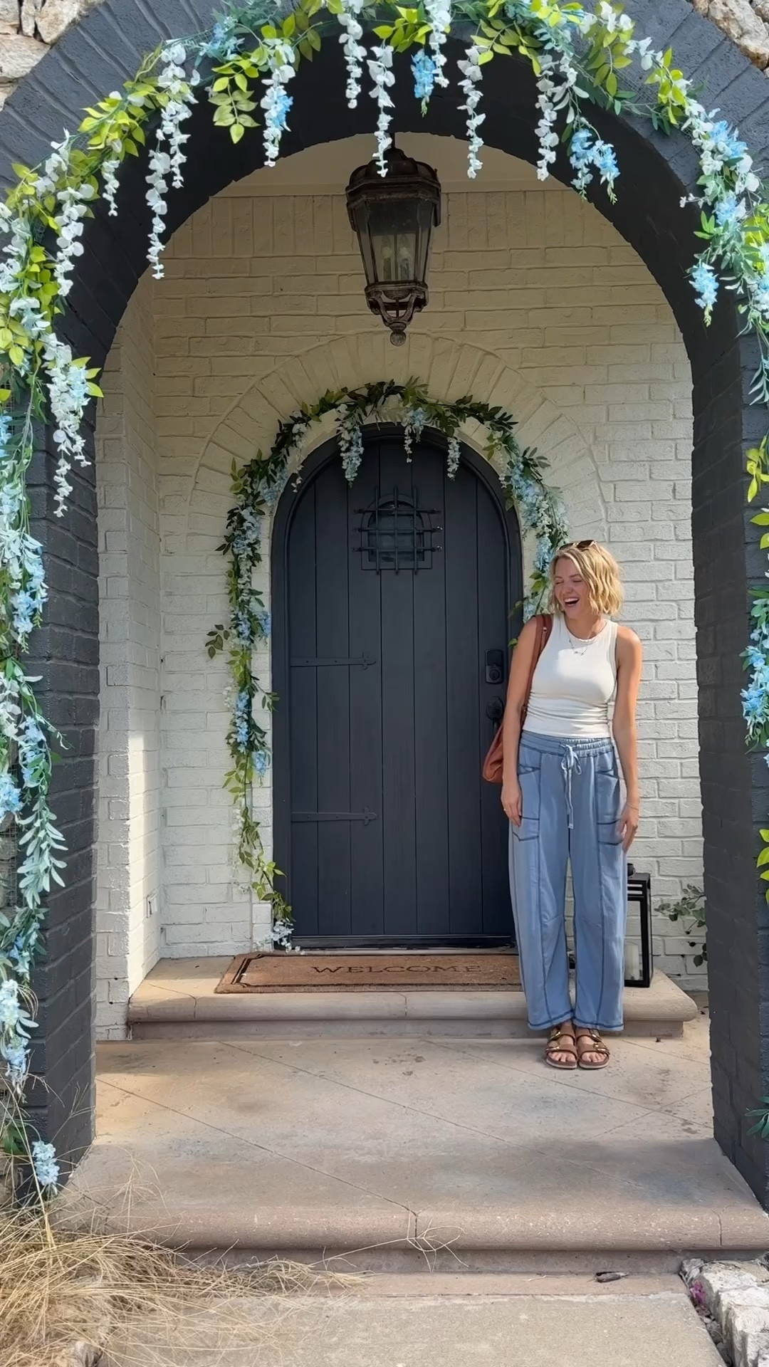 Fall transition outfit as a mom of four 