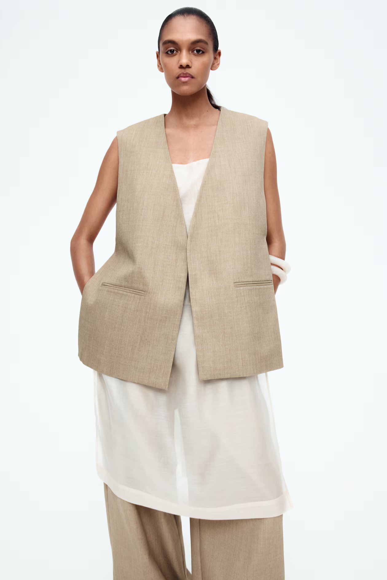 Side-slit suit waistcoat | H&M (UK, MY, IN, SG, PH, TW, HK)