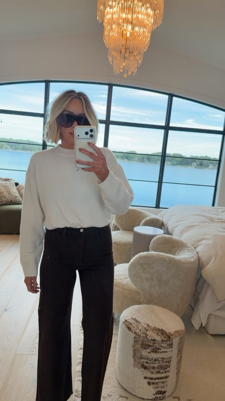 This dark brown denim is now on sale at Nordstrom 🤎🤎🤎