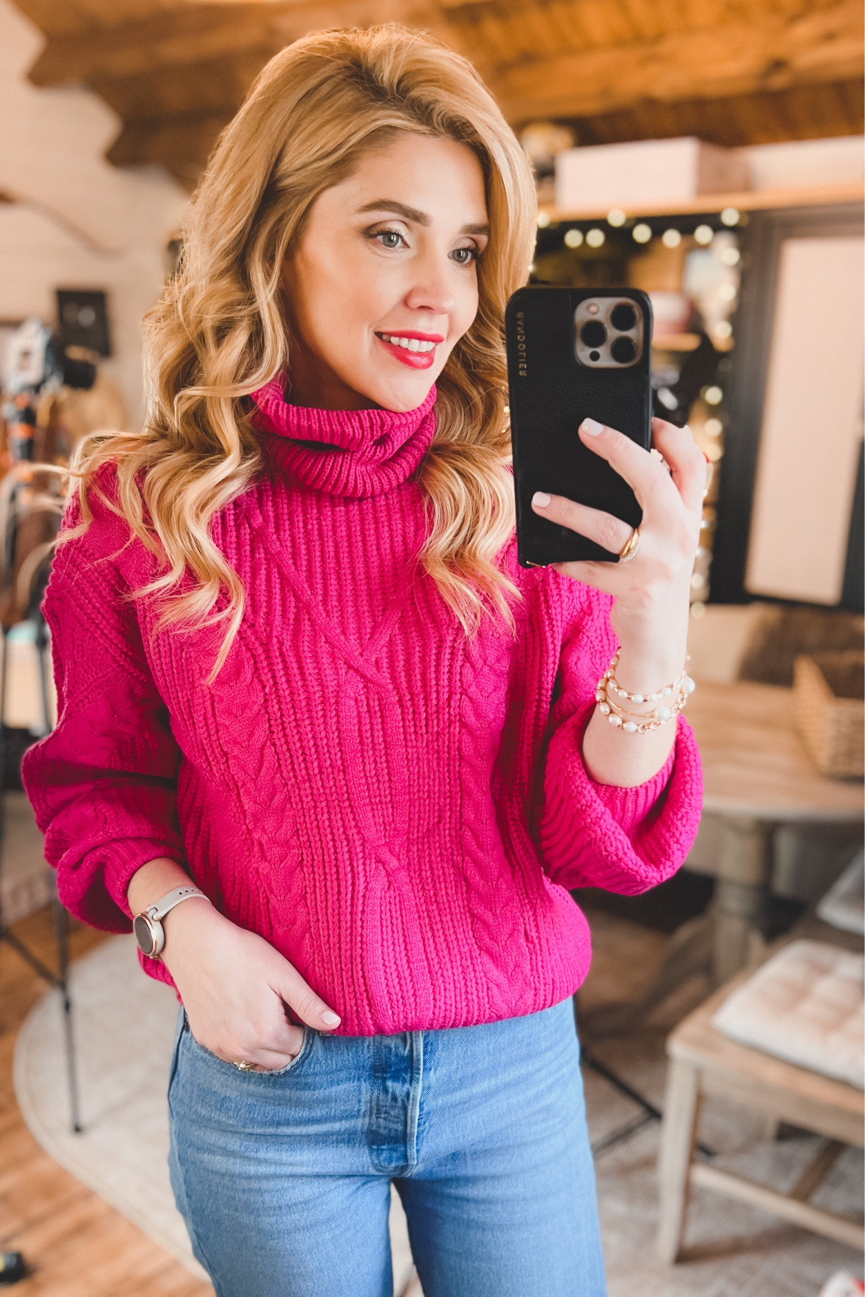 Pink and red for the holidays 🩷🌲❤️

#LTKSeasonal #LTKover40 #LTKHoliday