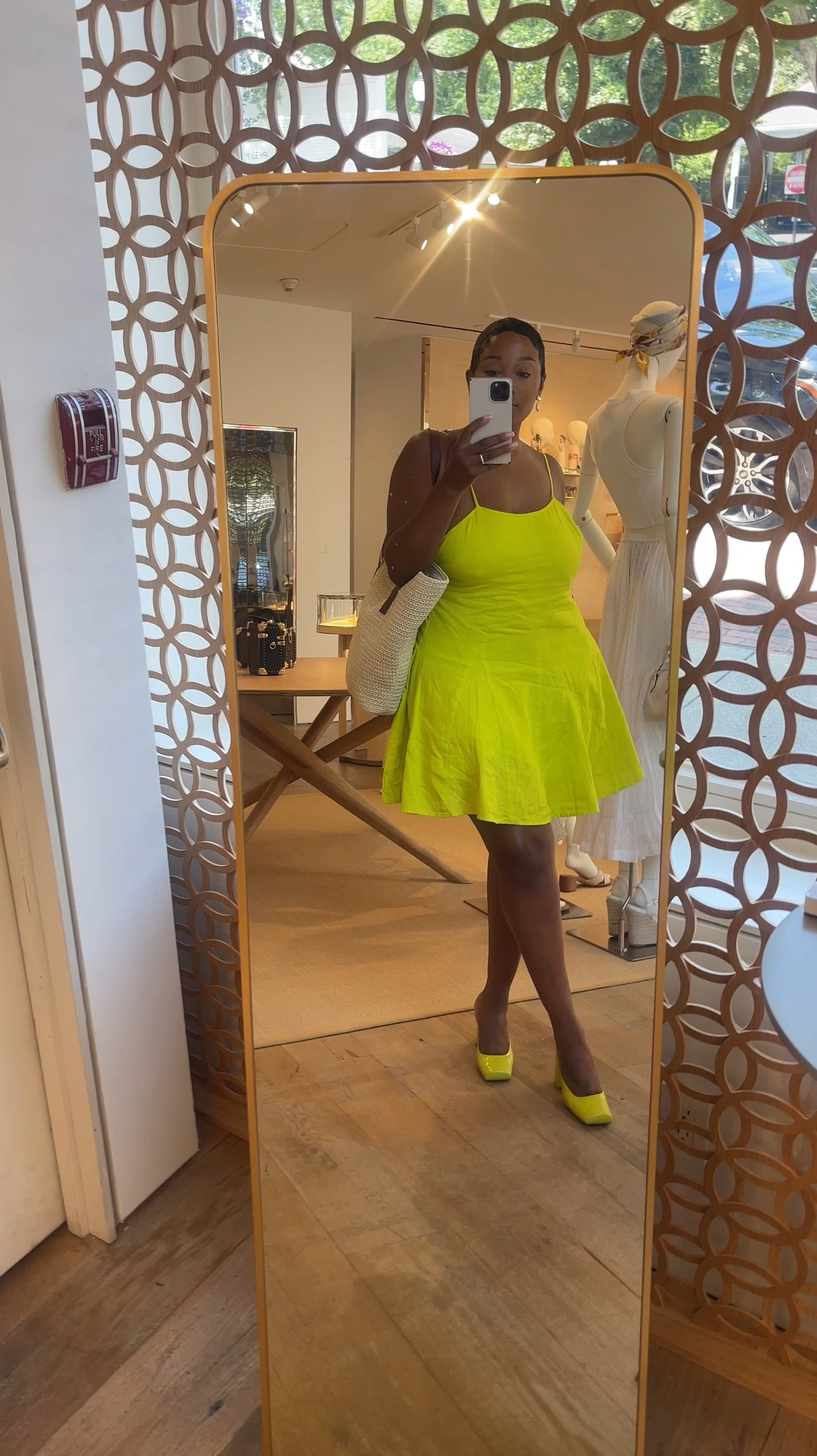 So happy I grabbed this dress! Currently on sale from Target!

I’m wearing a Large! 🤍


Shoes are Bottega Veneta

https://www.gilt.com/boutique/product/238528/236320833/?campaignid=18255534880&country=US&gad_source=1&gbraid=0AAAAAC-oCmPahBCmzsqpQW52UkxD5-CGX&subid=&adposition=&partner=google&gclid=EAIaIQobChMI6tqugpGohwMV7mNHAR1GHQzFEAQYCSABEgLlU_D_BwE&currency=USD&deeplink=FALSE&device=m&network=x&adgroupid=&keyword=13133710180000&matchtype=&dsi=DIR--ace9516f-eb00-4c53-9047-ff7d30caaafa&lsi=751e35d3-91ac-43a2-afc1-f4d82e9d7bc1

#LTKSaleAlert #LTKStyleTip #LTKSeasonal