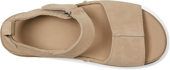 UGG Women's Goldenstar Hi | Amazon (US)