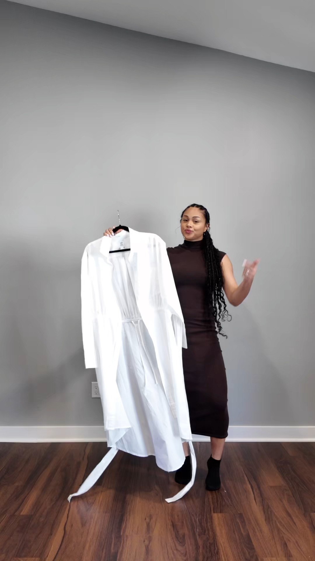 White button up - versatile clothing 

#LTKSpringSale #LTKWorkwear #LTKStyleTip