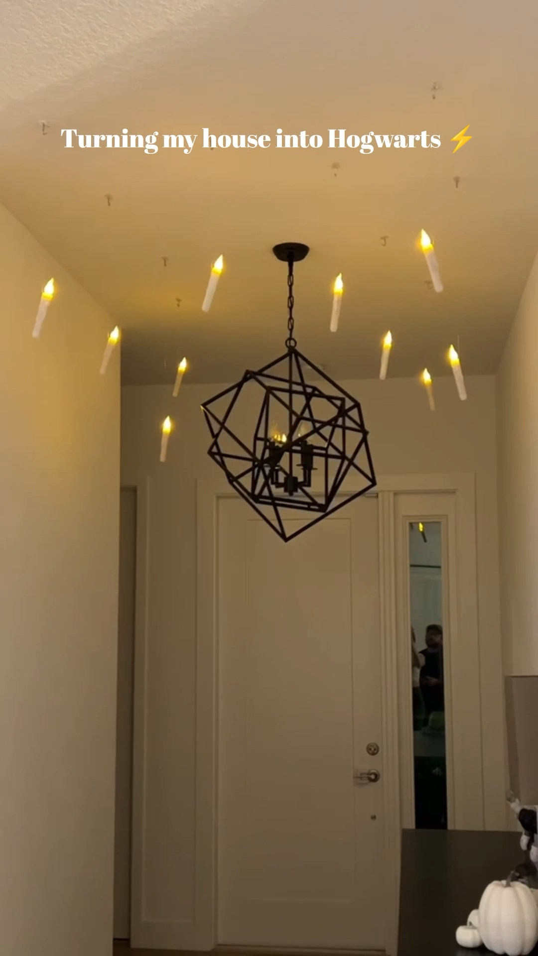 Trying the viral floating candles! Harry Potter Halloween decor! 