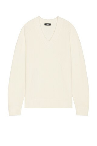 Theory Heavy Wool Cashmere V-Neck Sweater in Winter White - White. Size L (also in ). | FWRD 
