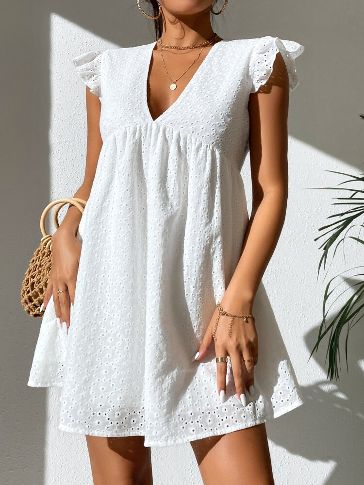 SHEIN PETITE Plunging Neck Schiffy Smock Dress | SHEIN