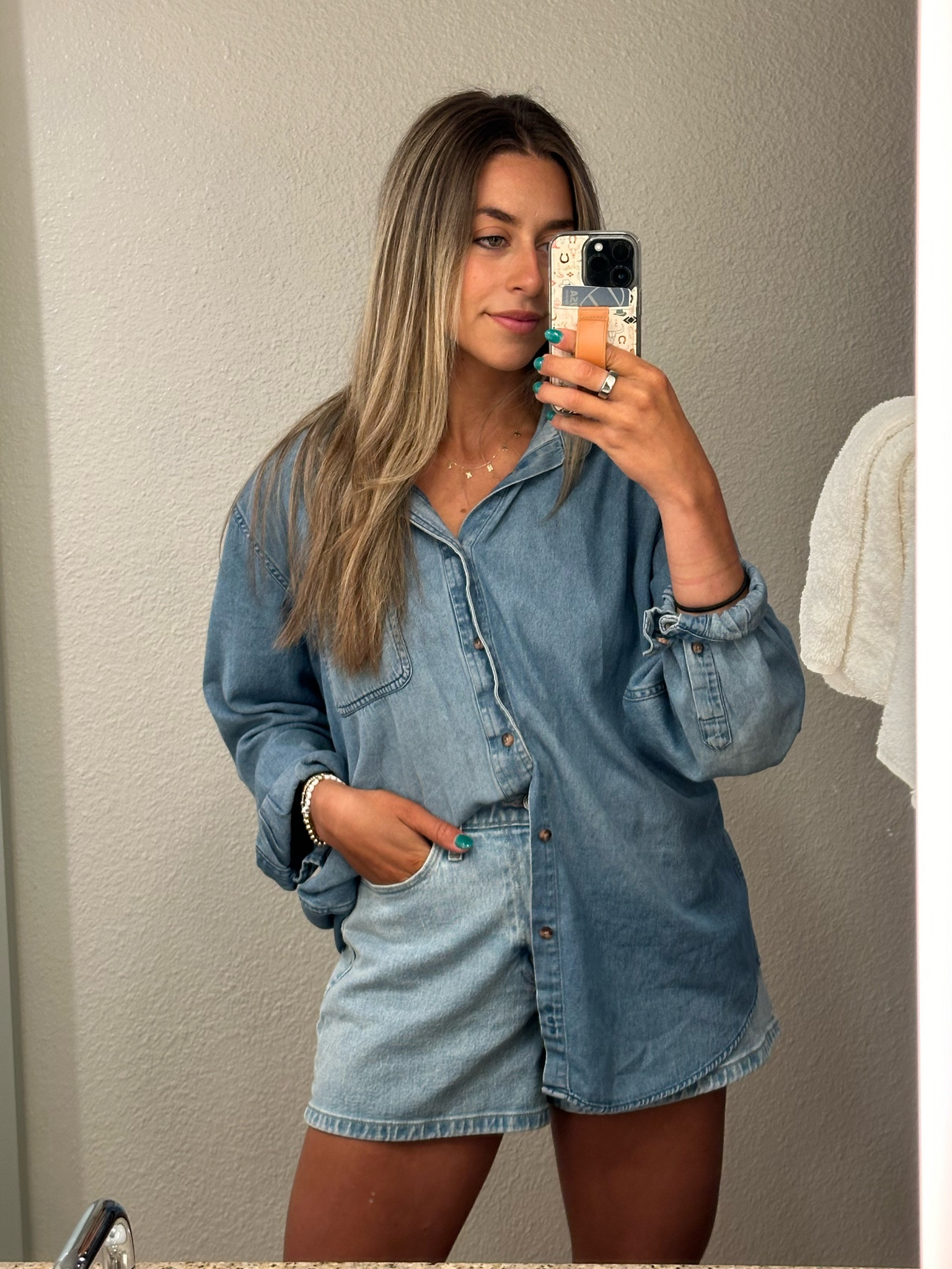 Structured mom shorts for the rest of my life pls 

#LTKStyleTip #LTKGiftGuide #LTKSeasonal