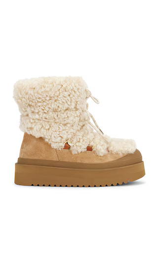 Mellow Shearling Boot in Buttermilk & Light Chestnut | Revolve Clothing (Global)