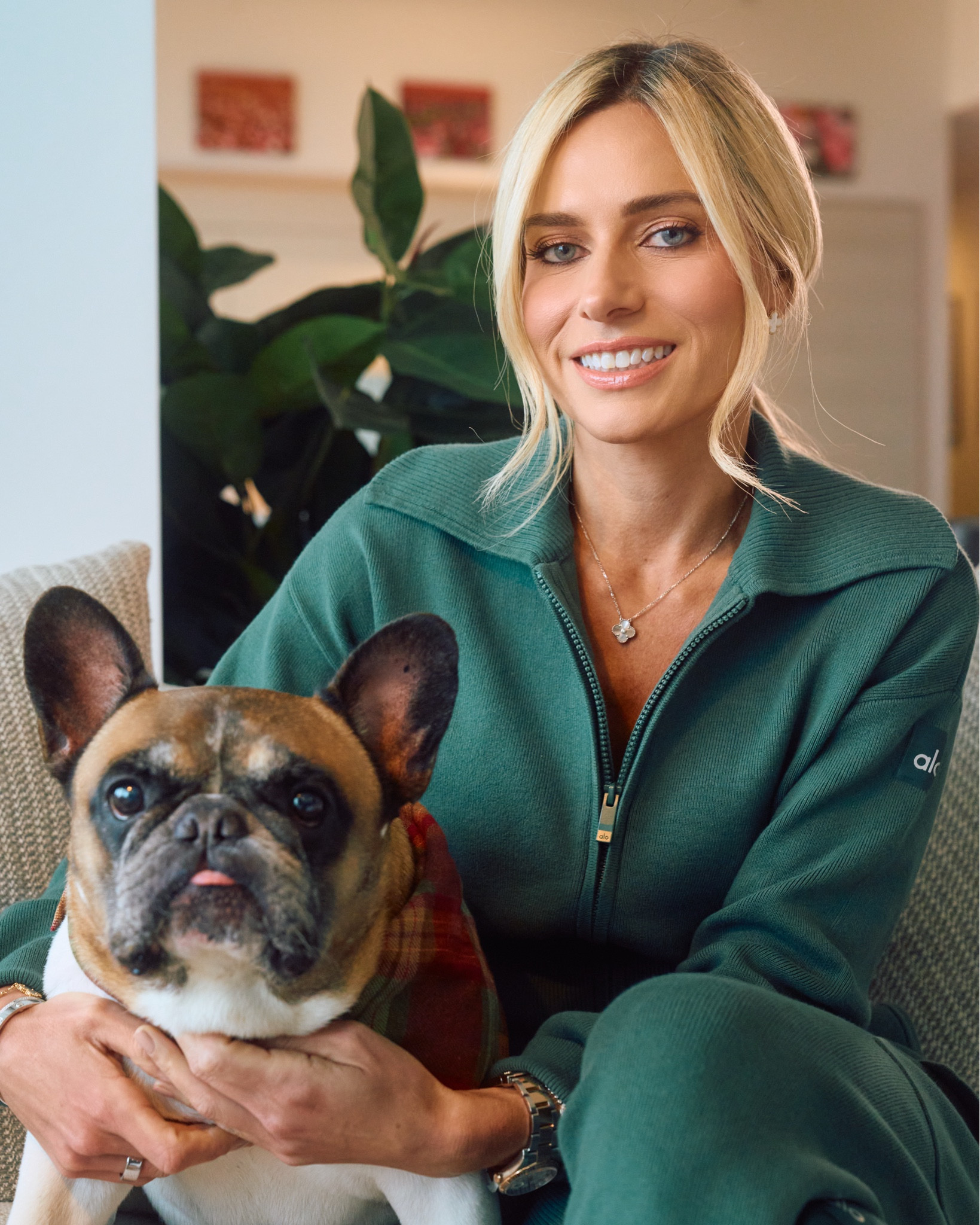 New Alo green color drop is too good! Linking everything I just bought. 

#LTKFindsUnder100 #LTKHoliday #LTKmomlife