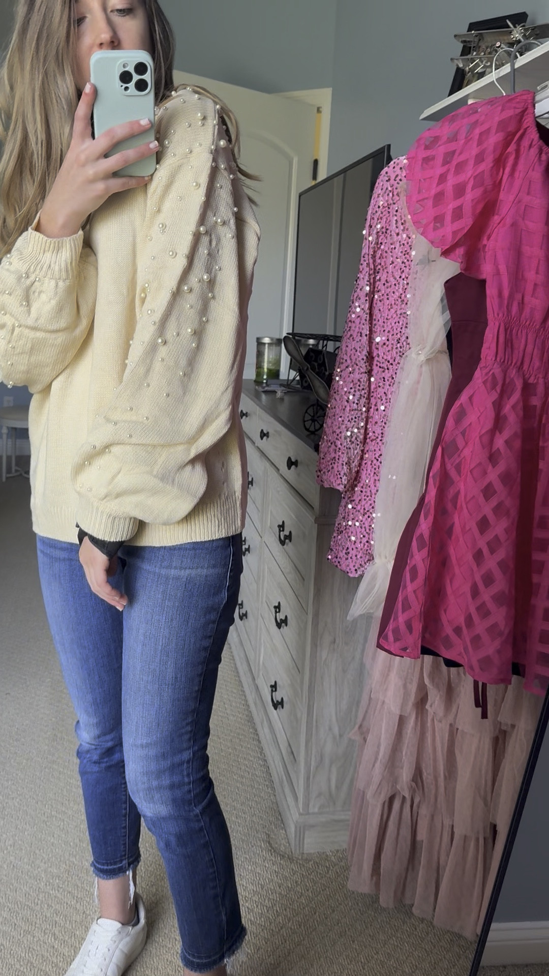 Review of this pearl sweater from Amazon I got! Beige and also tried on these other dresses. Multiple colors available in some of these!
Amazon, February, Valentine’s Day, 2025, spring, dresses, going out, date night, pink, red, neutrals, bows, sequin