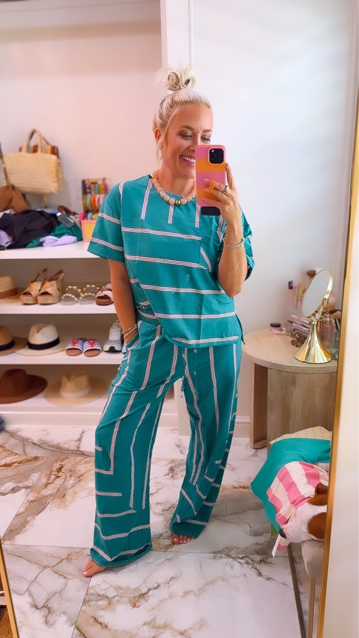 Such a cute striped lounge set - medium