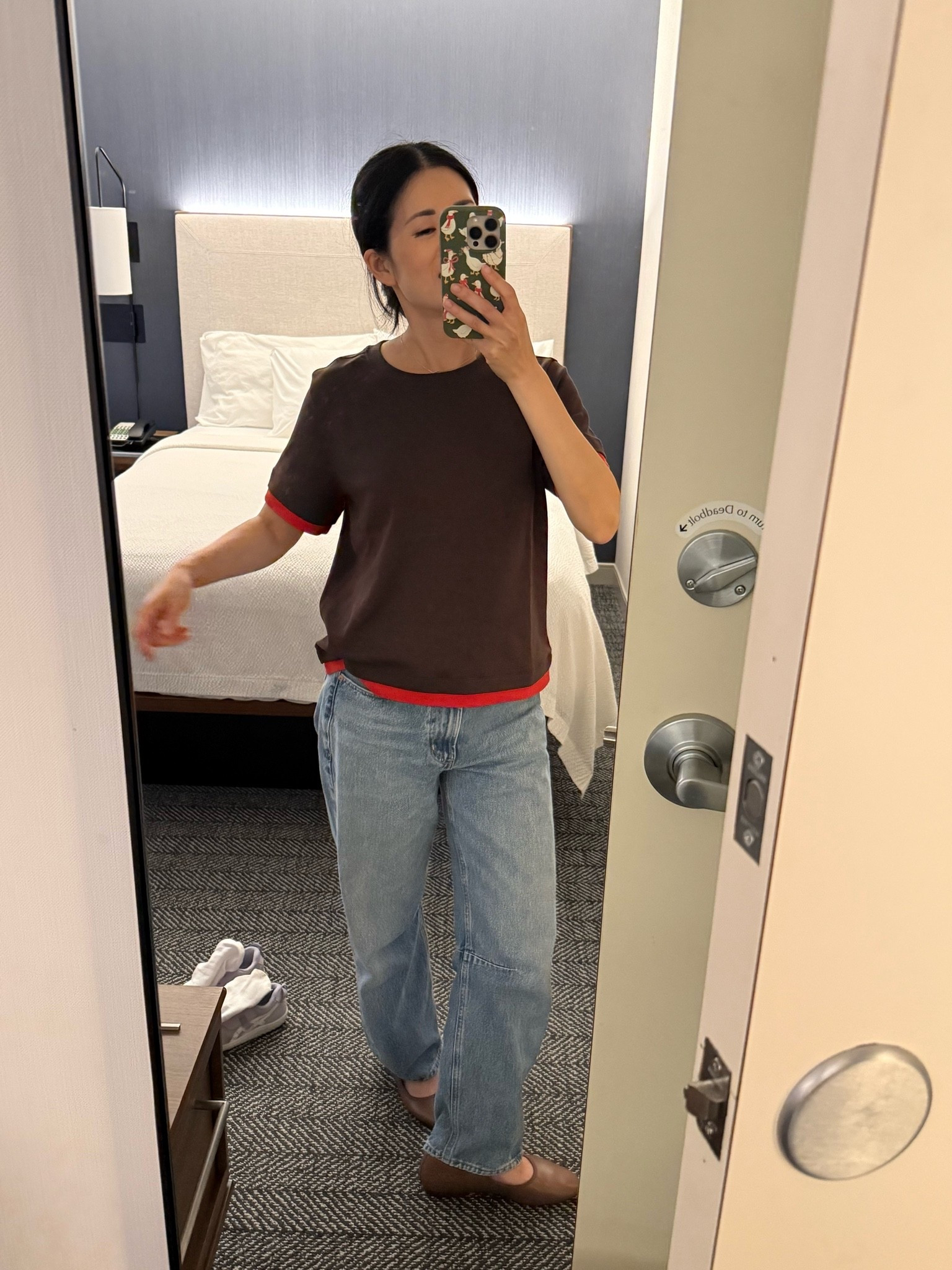 Aritzia tee: sized up to a small. 
COH jeans: I’ve worn these to death. They are incredibly versatile, comfy and well made. In this wash I sized down one size.

#LTKcanada #LTKpetite #LTKfall