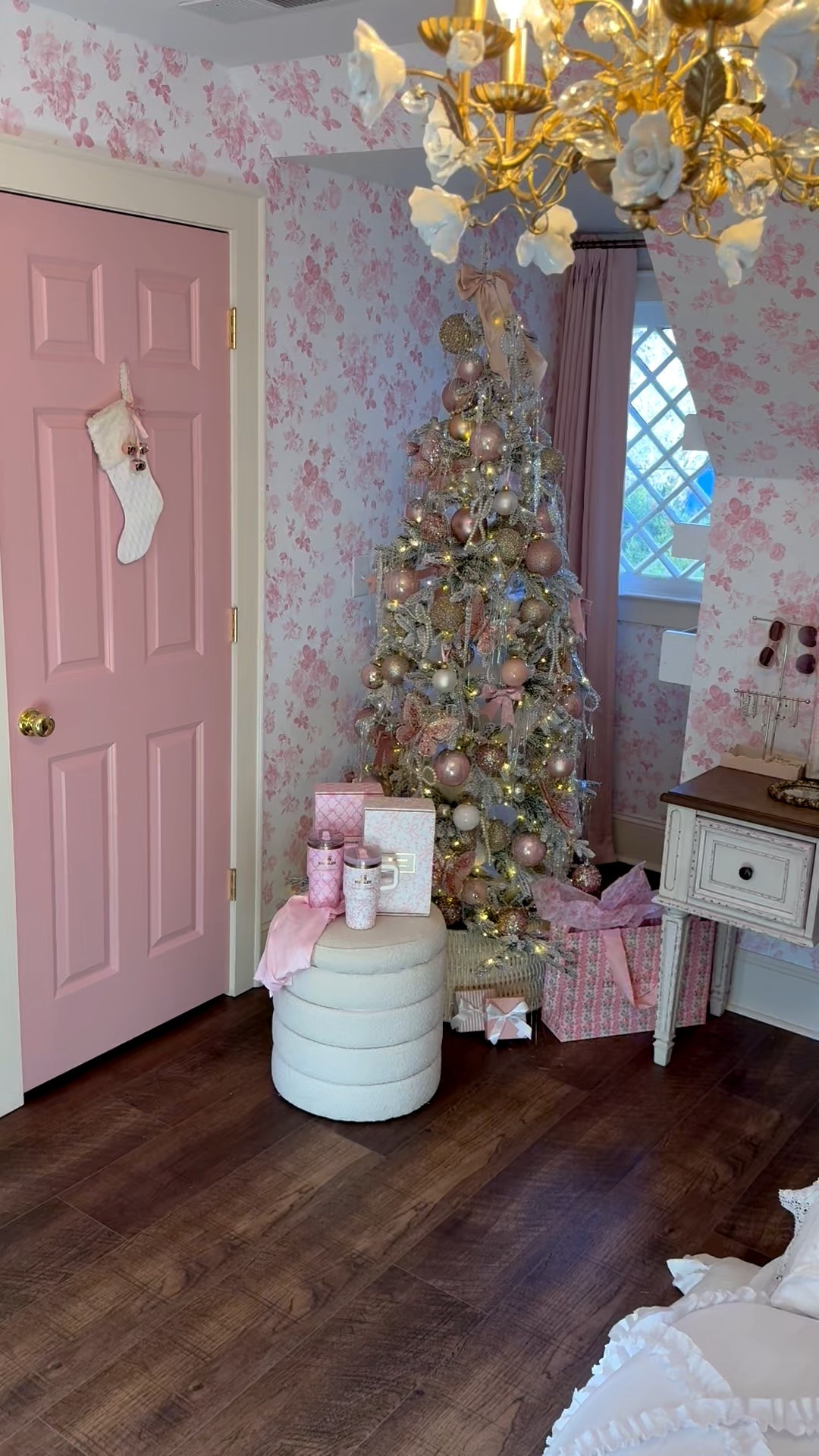 Teen girl gift ideas…

#LTKHoliday #LTKSeasonal #LTKGiftGuide