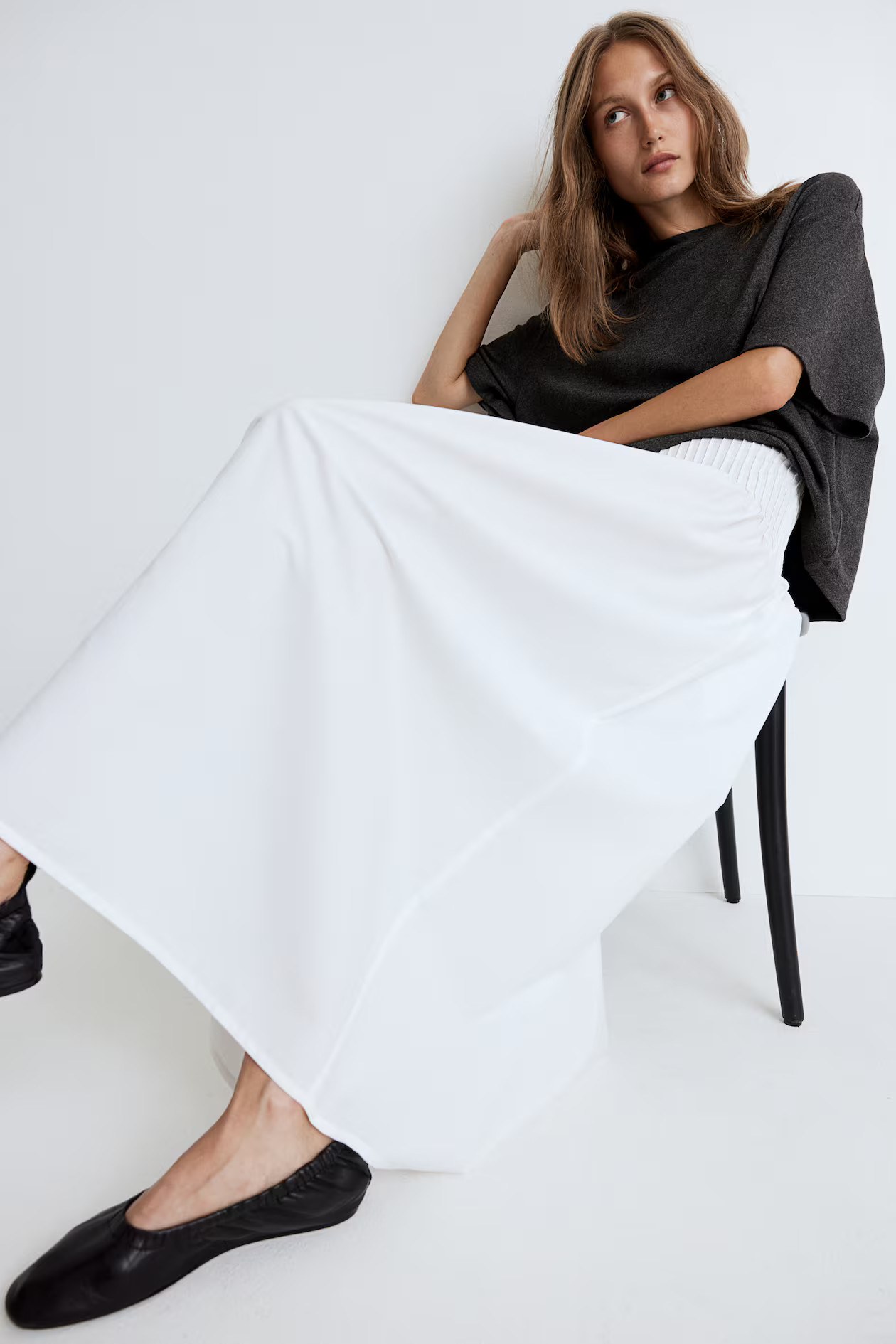 Falda con jaretas decorativas - Blanco - MUJER | H&M ES | H&M (FR, IT, ES, PT, BE)