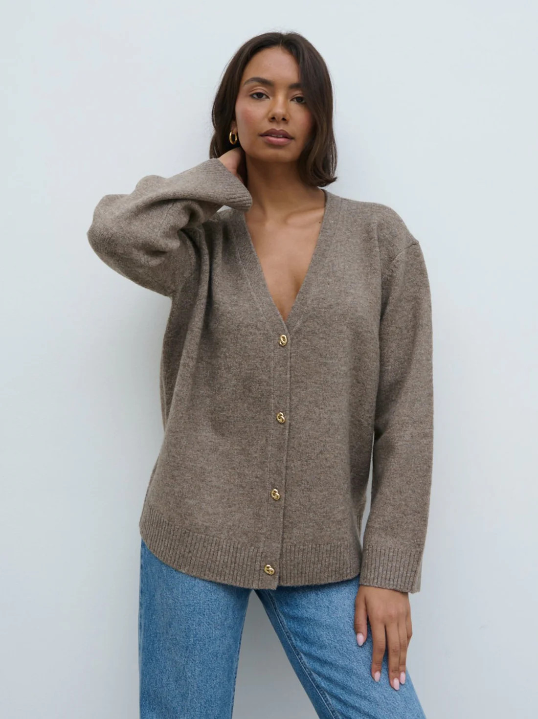 Felicity Knot Shank Knit Cardigan | Pretty Lavish (UK)