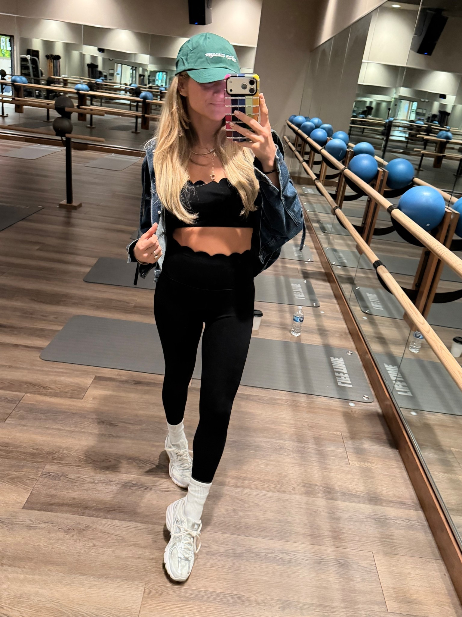 Friday workout 

#LTKootd #LTKfitnessgoals #LTKgrwm