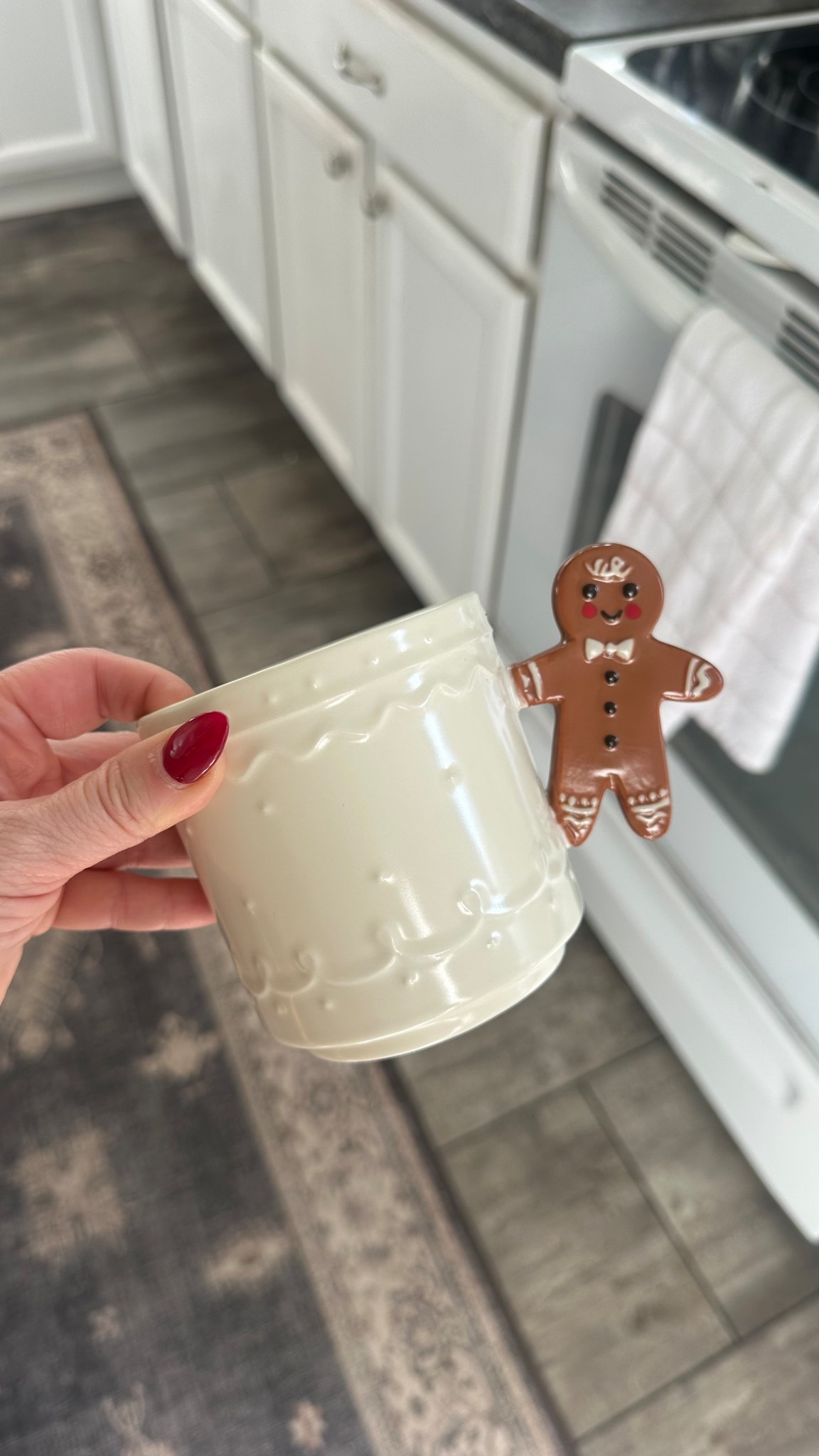 The cutest little holiday mug! This five dollar Christmas mug makes a great gift or the perfect mug to sip your hot cocoa

#LTKHoliday #LTKHome #LTKSeasonal