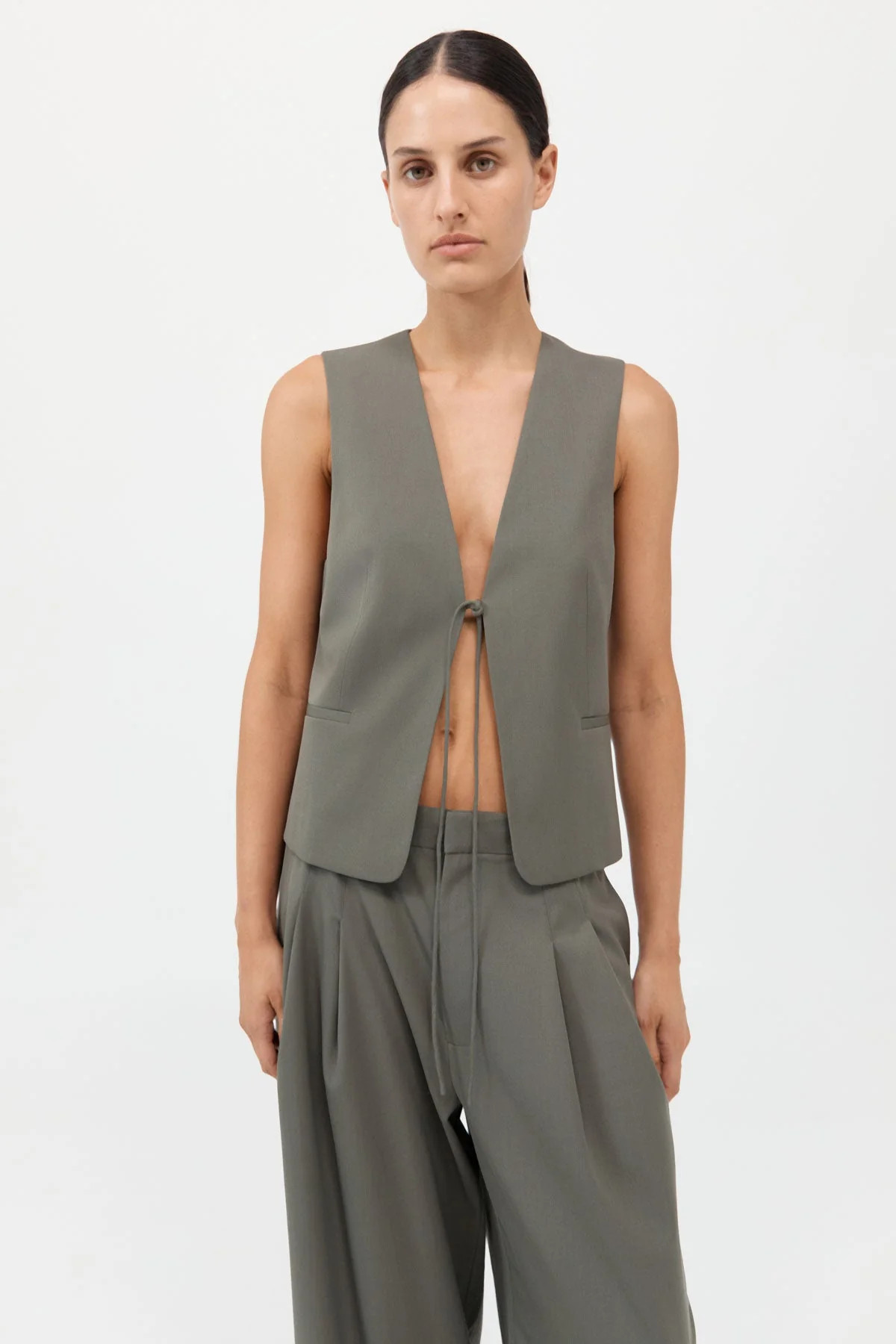 Rouleau Vest - Smokey Olive | St. Agni (US, UK, EU)