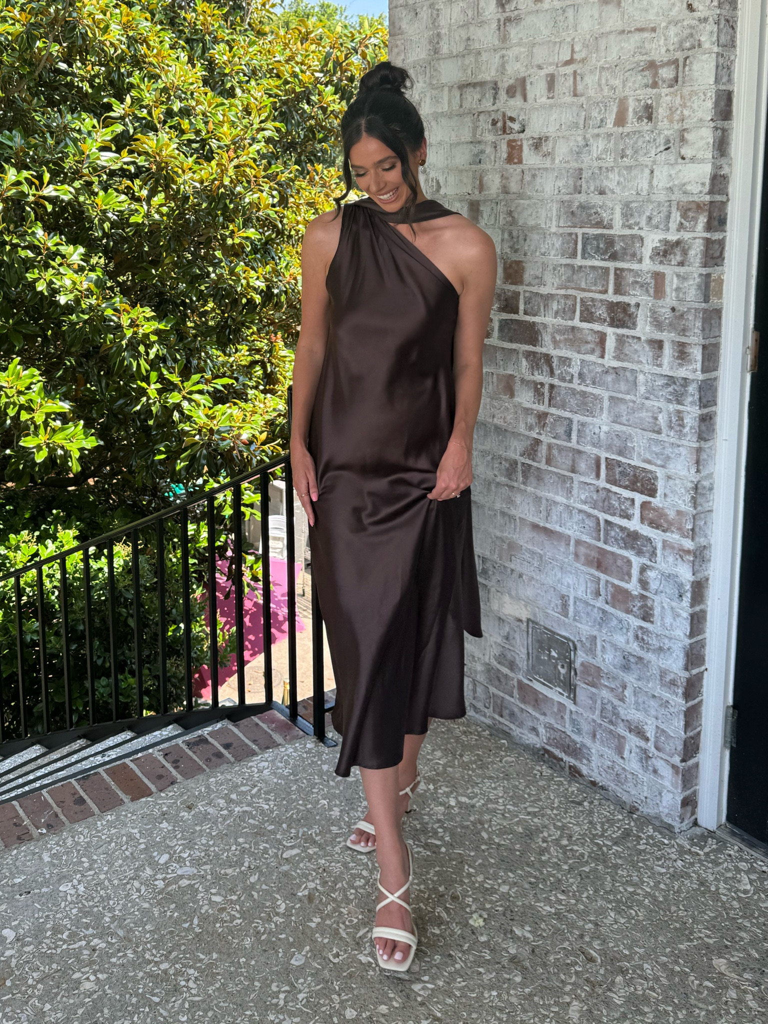 Wedding guest dress. True to size. Wearing medium! 

#LTKWedding