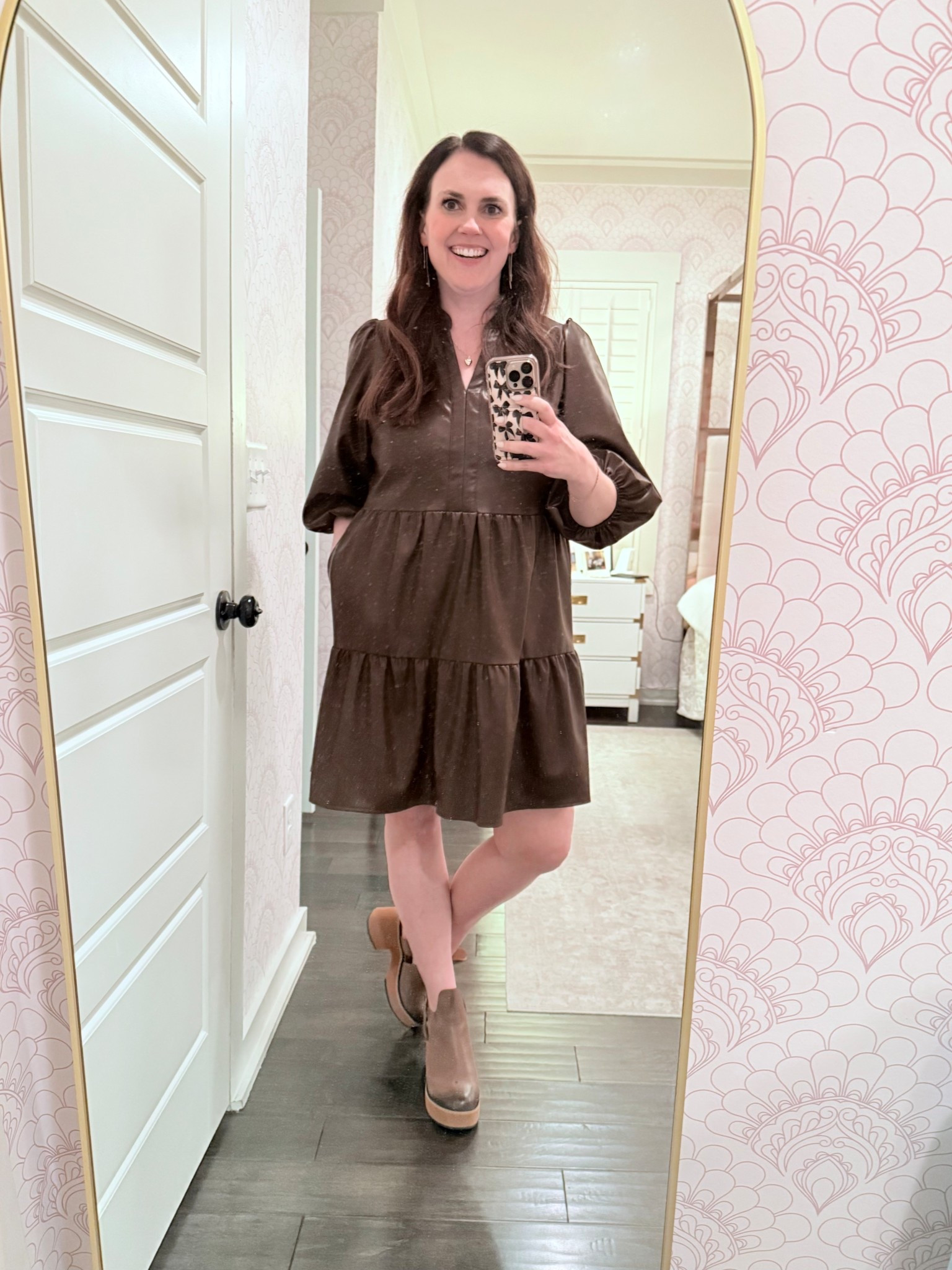 Heading to celebrate my sweet friend’s 50th bday!! My dress is so flattering and on sale, also available in a spring blue!



#LTKdayinmylife #LTKSaleAlert #LTKSpringSale