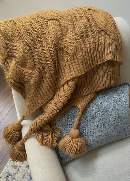 Chunky cable knit throw 🧡🧡🧡🧡🧡
Does not shed! Machine wash & dry. Instant cozy! 

#LTKGiftGuide #LTKhome #LTKfindsunder50