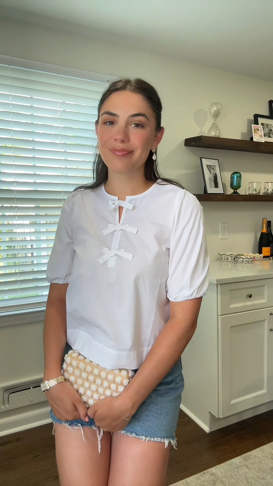 How cute is this top!?! Super affordable too ❤️

#LTKFindsUnder100 #LTKStyleTip #LTKSeasonal