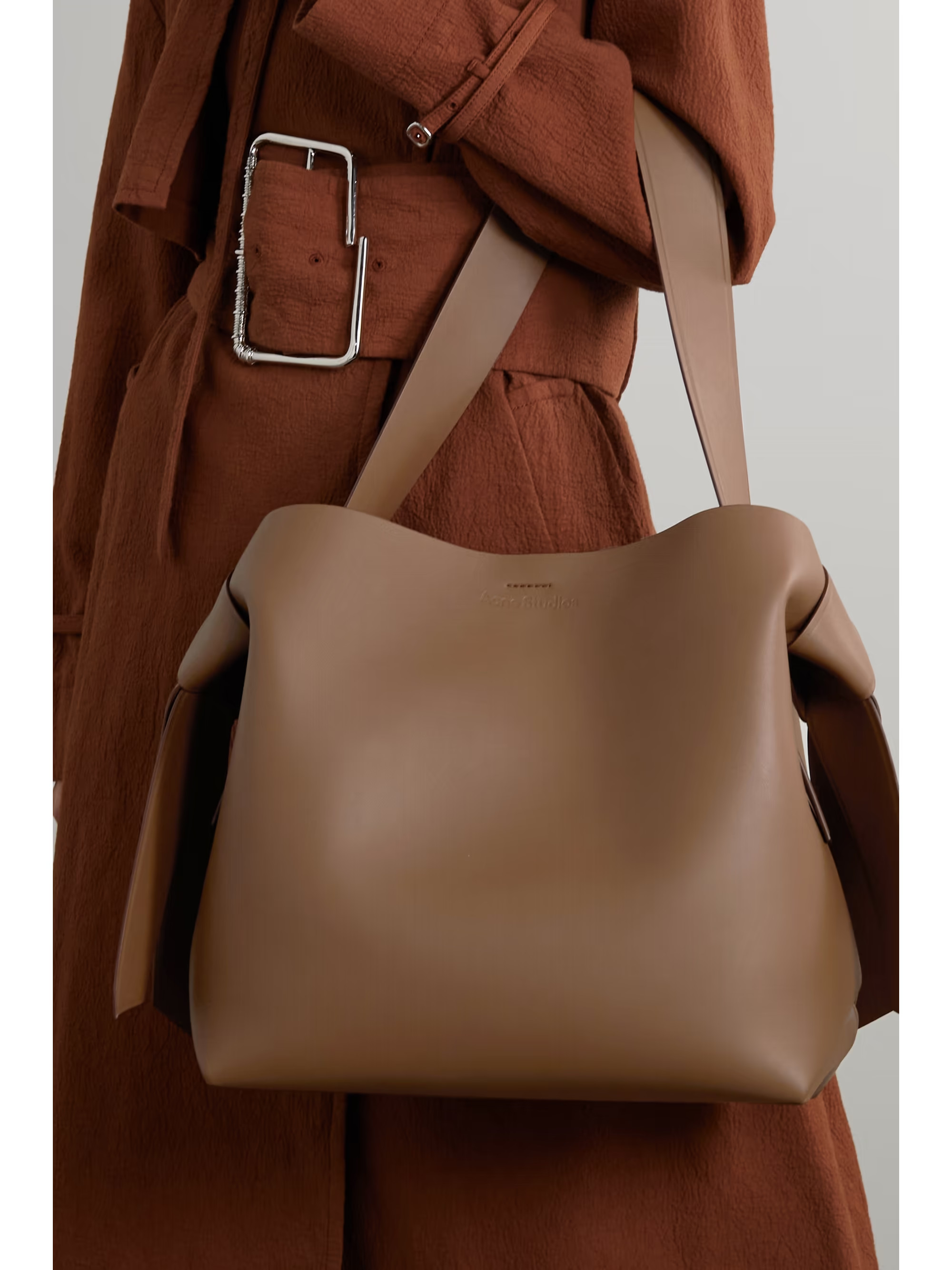 Musubi Midi knotted leather shoulder bag | NET-A-PORTER (US)