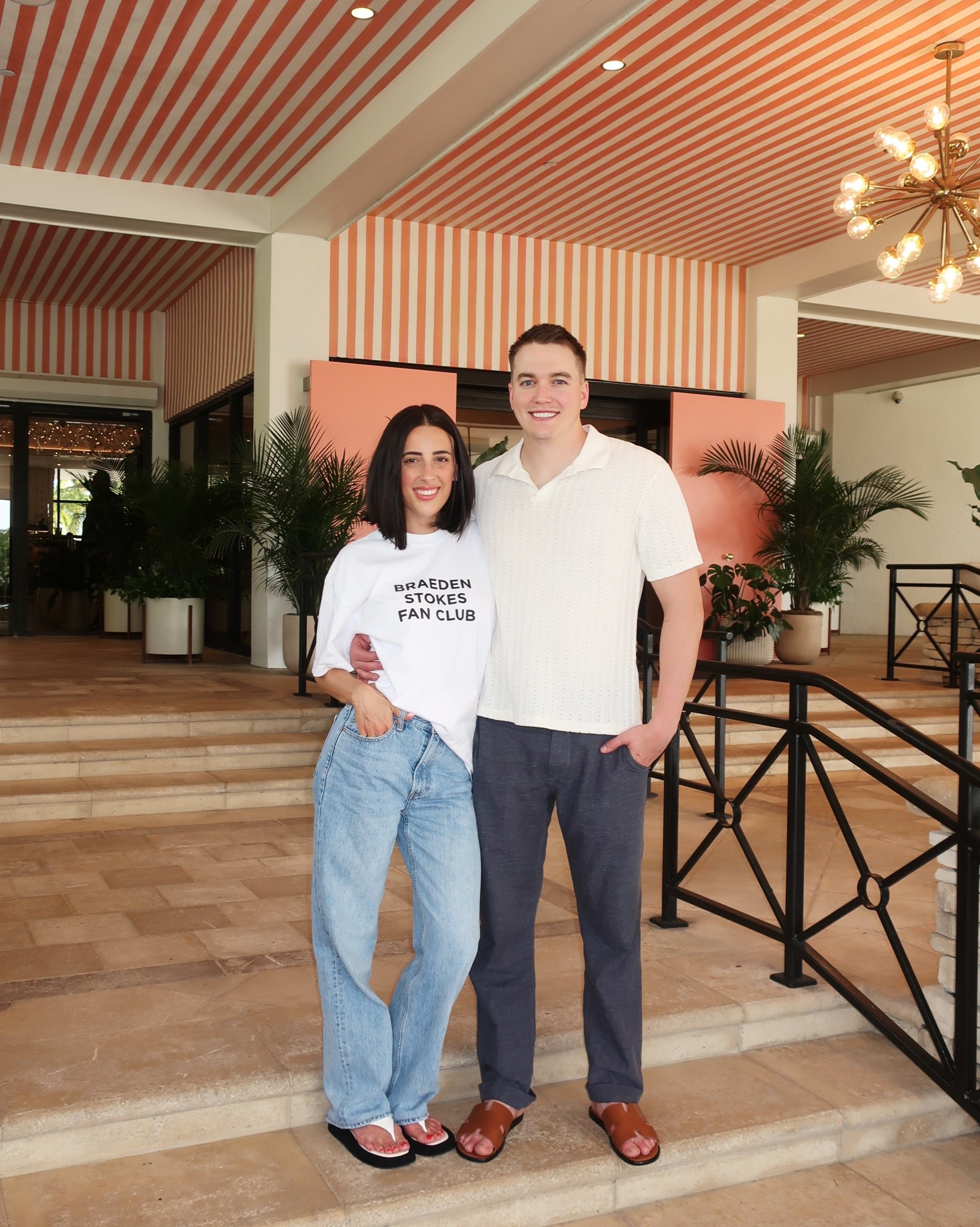 Shirt: https://stks.design/shop/p/fan-club-tee