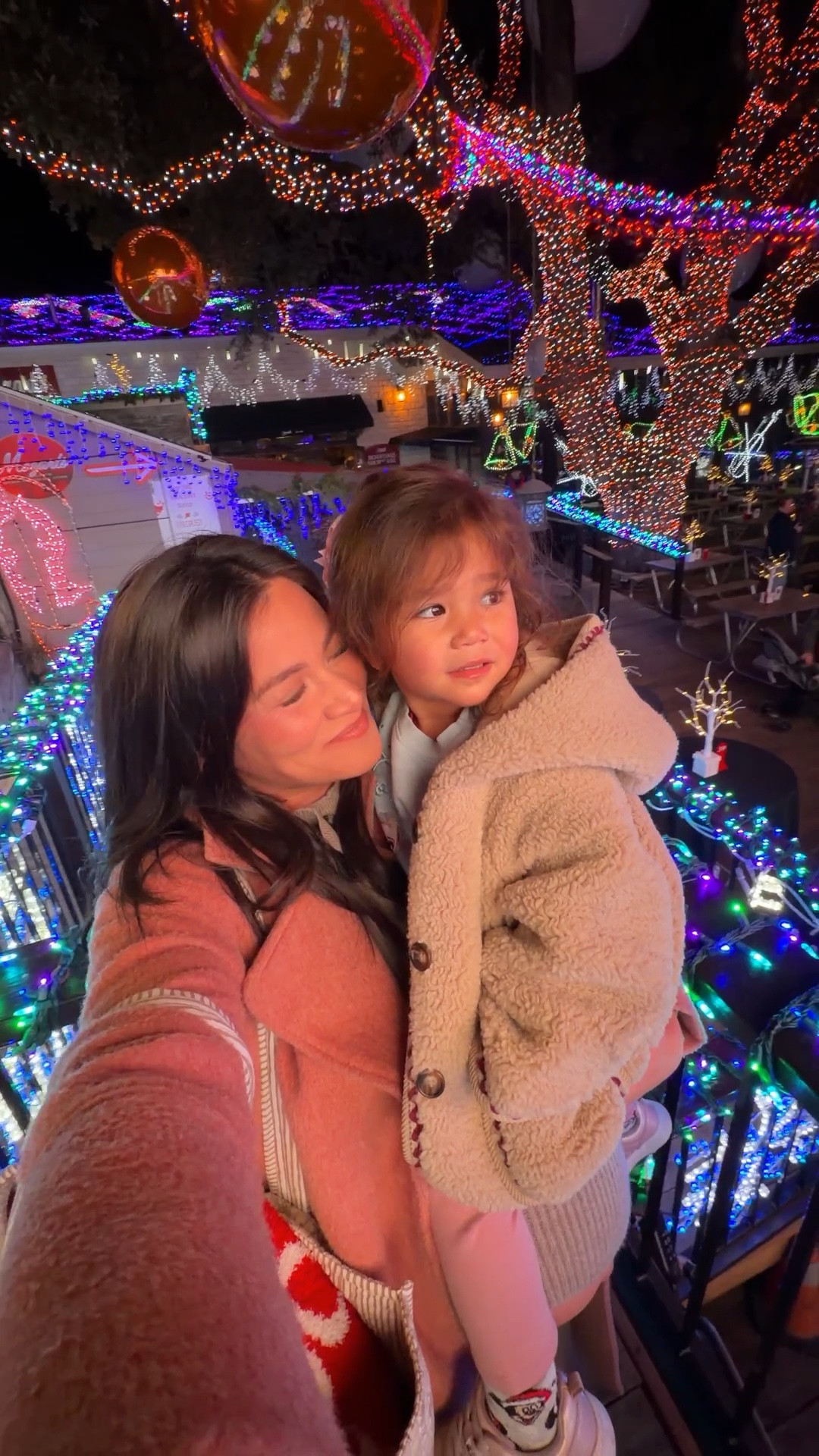 Link to Teddi’s cozy kids coat! From Zara 

#LTKBaby #LTKKids #LTKHoliday