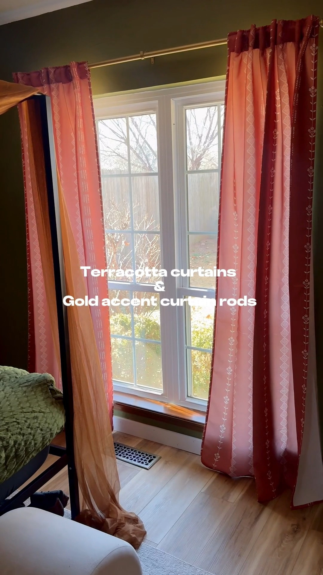 Amazon curtains that look designer ✨

This terracotta and gold combination:
• Embroidered terracotta curtains
• Gold accent curtain rods
• Under $100 for the full setup
• Looks way more expensive than it is

Save this for your next room refresh.


#LTKSaleAlert #LTKmomlife #LTKHome