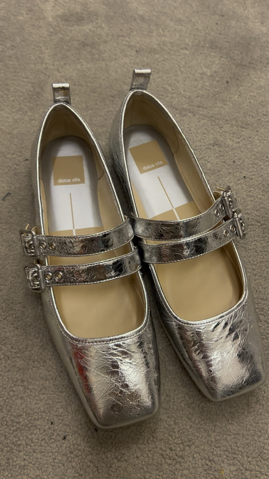 Silver ballet flats on Nordstrom Anniversary Sale. 

NSale

#LTKShoeCrush #LTKSummerSales #LTKxNSale