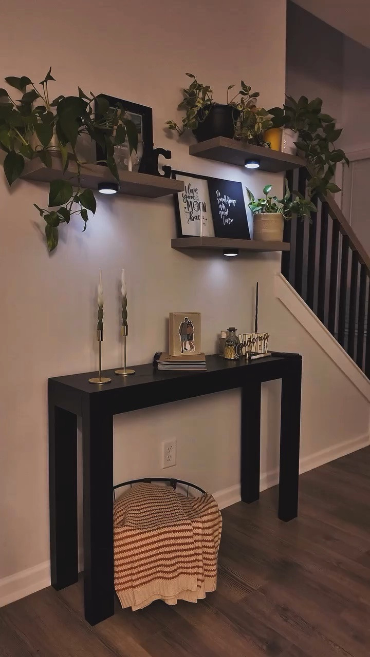 finally made my living room feel like home 🥹✨

cozy, simple, and full of my favorite amazon finds 🤍
the lighting at night?? obsessed.

if you want links to anything →
comment “LINKS” and I got you 🫶🏼
.
#livingroomideas #livingroominspo #homedecorideas #happyplace #amazonfinds