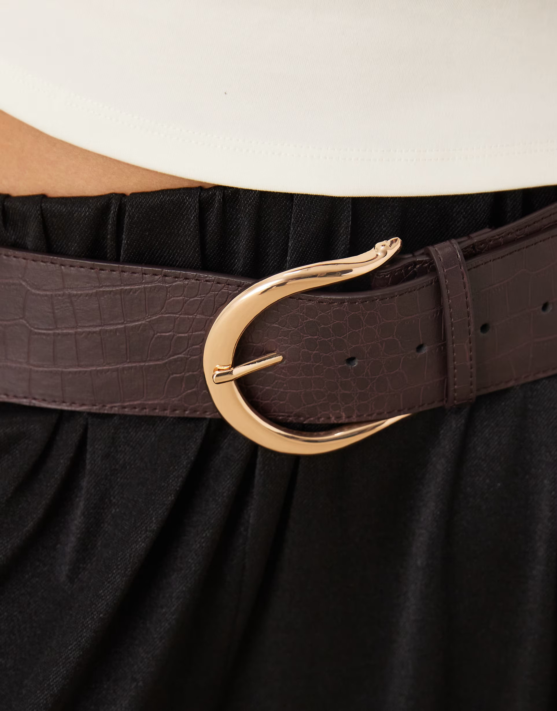 ASOS DESIGN wide low waisted belt in chocolate croc with gold hardware | ASOS (Global)