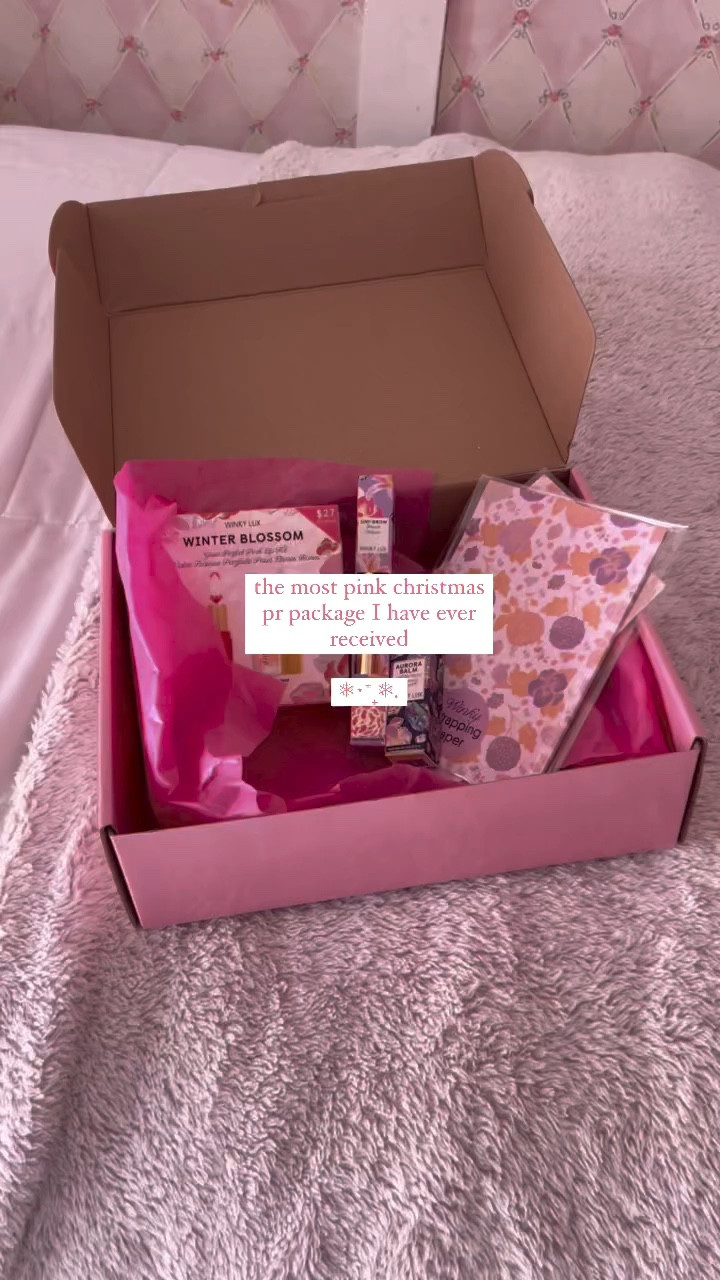 The most pink Christmas PR package I have ever received - from @winky_lux 🎀🪞🩰🦢🕯️

Winky lux sent me the cutest lip products and eyebrow pencil! They sent me some gift wrap as well in case I decided I wanted to gift the lip gift set, but I think I'm gonna keep it for myself and get another set to give to a loved one and use the wrapping paper for that 🤭

Thank you @winky_lux! The cutest packaging award always goes to you 😘🏆🩷✨ 

#prpackage #winkylux #ultafinds #amazonfinds #preppy #makeup #makeupinfluencer #preppyaesthetic #preppymakeup #makeupideas #giftideaswomen #giftideasforher #gifts #christmasgiftideas #amazonmakeupfinds #amazonmakeup #coquettechristmas #coquetteaesthetic #pinkcoquette

#LTKHoliday #LTKGiftGuide #LTKBeauty