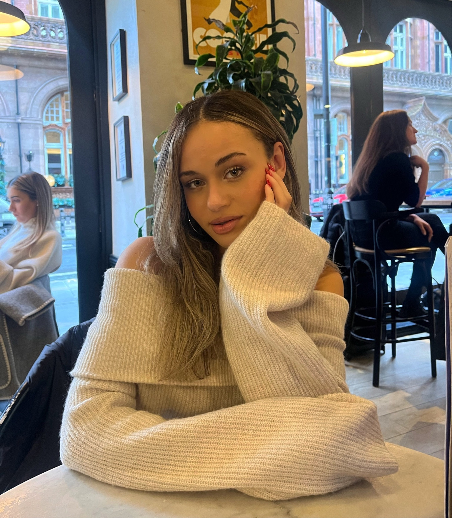 cozy season calls for warm & oversized jumpers 🤎✨

#LTKstyletip #LTKSeasonal #LTKeurope