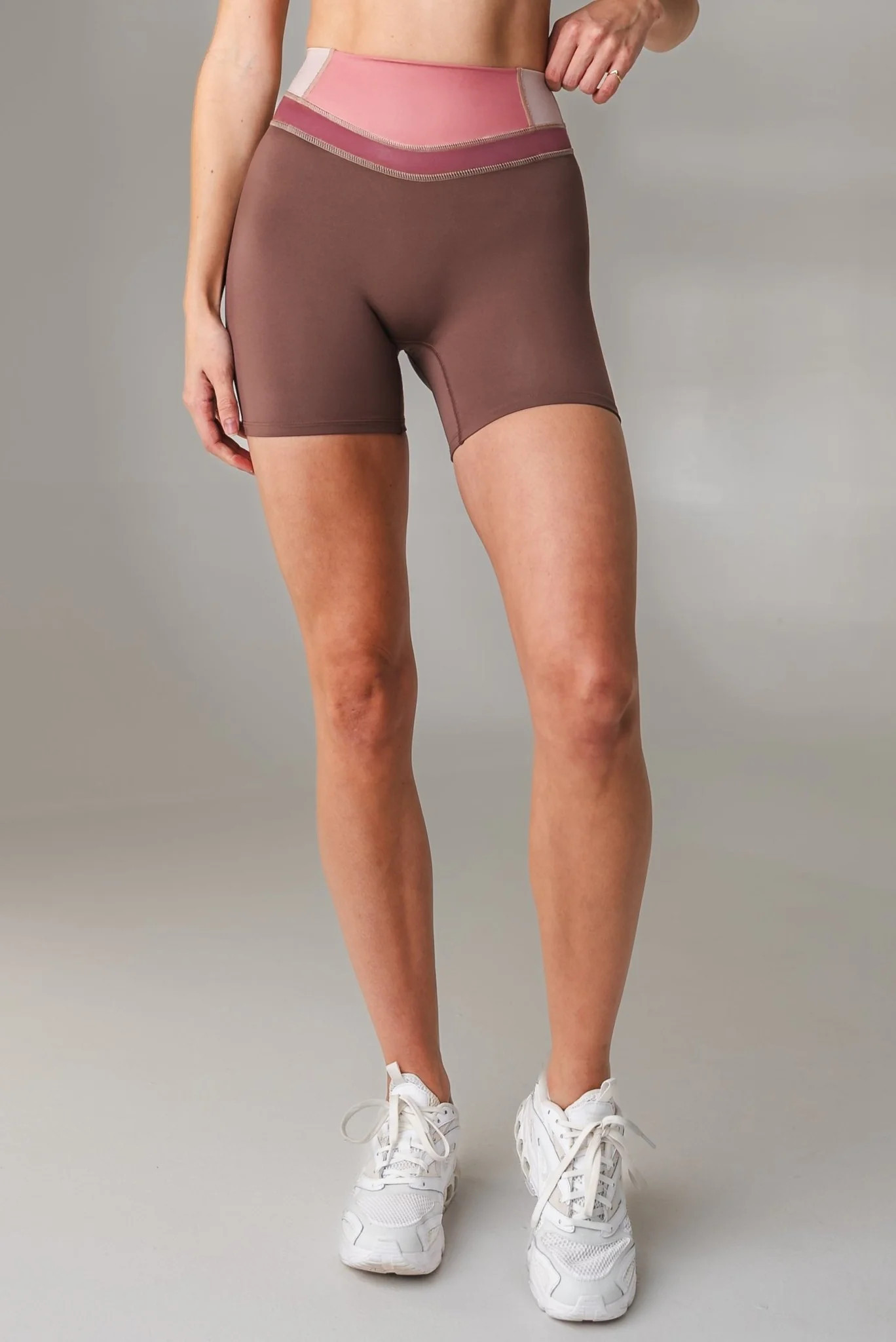 Vitality Pulse Hue Volley Short - Cherry Cola | Vitality