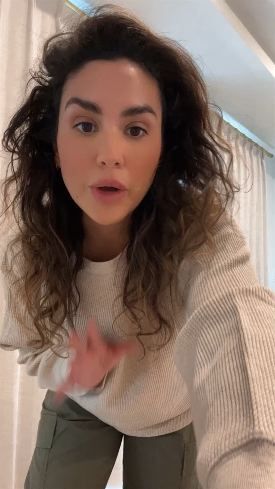 Uniqlo capsule wardrobe haul
Everything ran a tiny bit loose. So get your true size. Unless u want a smaller fit then size down 

#LTKstyletip #LTKfindsunder50 #LTKitbag