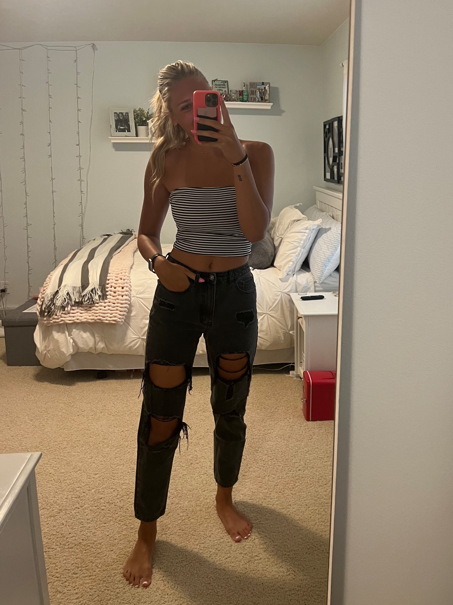 Jeans long enough for us tall girls — from pretty little thing

#LTKStyleTip #LTKU #LTKSaleAlert