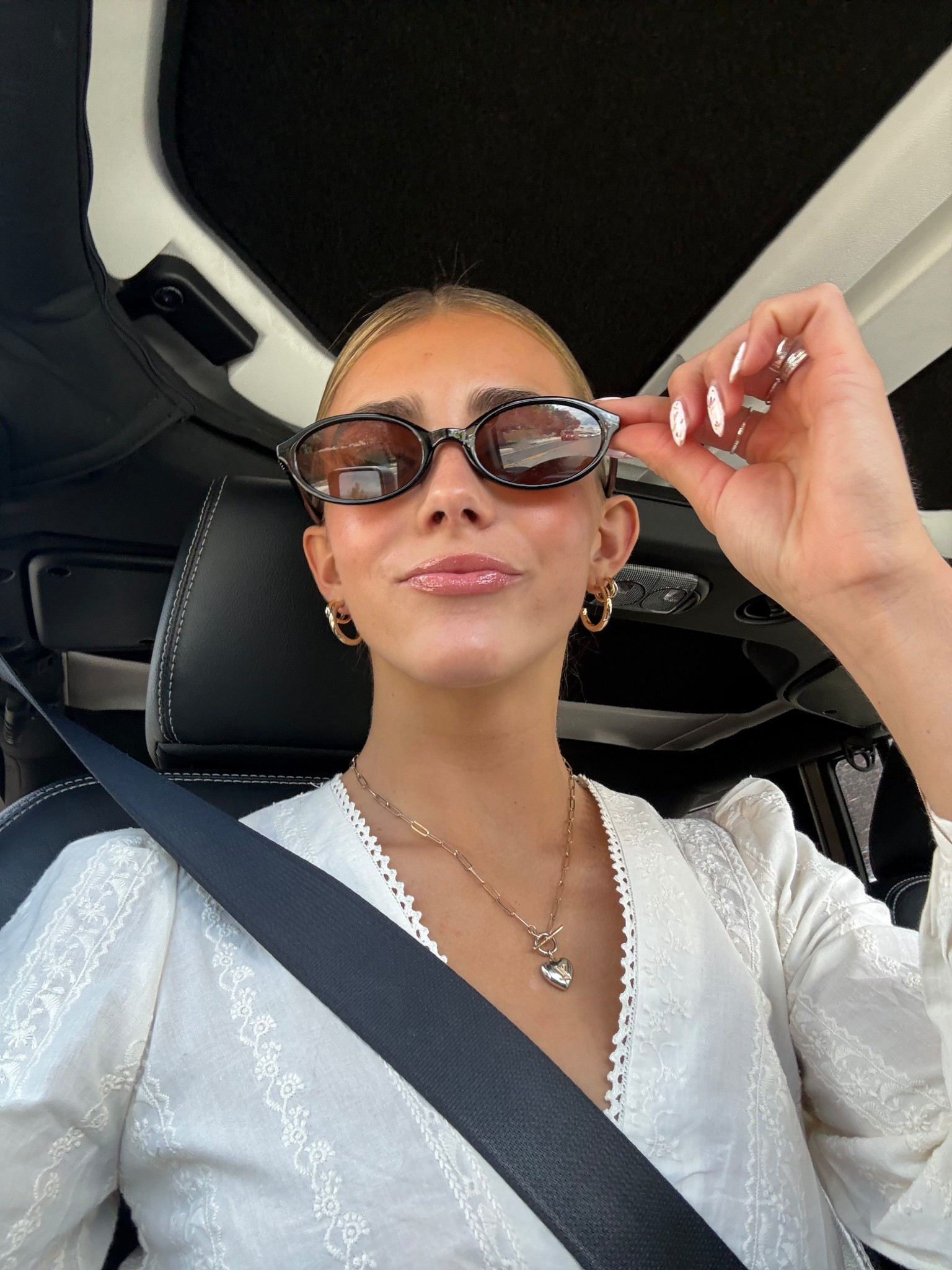 My fav sunnies 🕶️

#LTKSeasonal #LTKBeauty #LTKootd