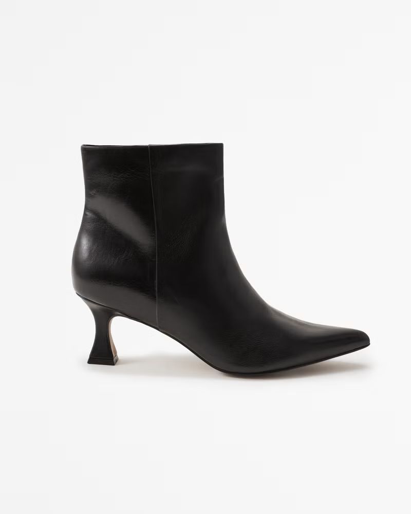Women's Pointed Heeled Boot | Women's Shoes | Abercrombie.com | Abercrombie & Fitch (US)