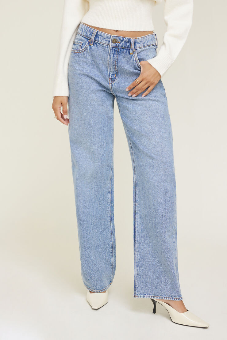 Mika Mid Rise Relaxed Straight Leg Jeans | Dynamite Clothing