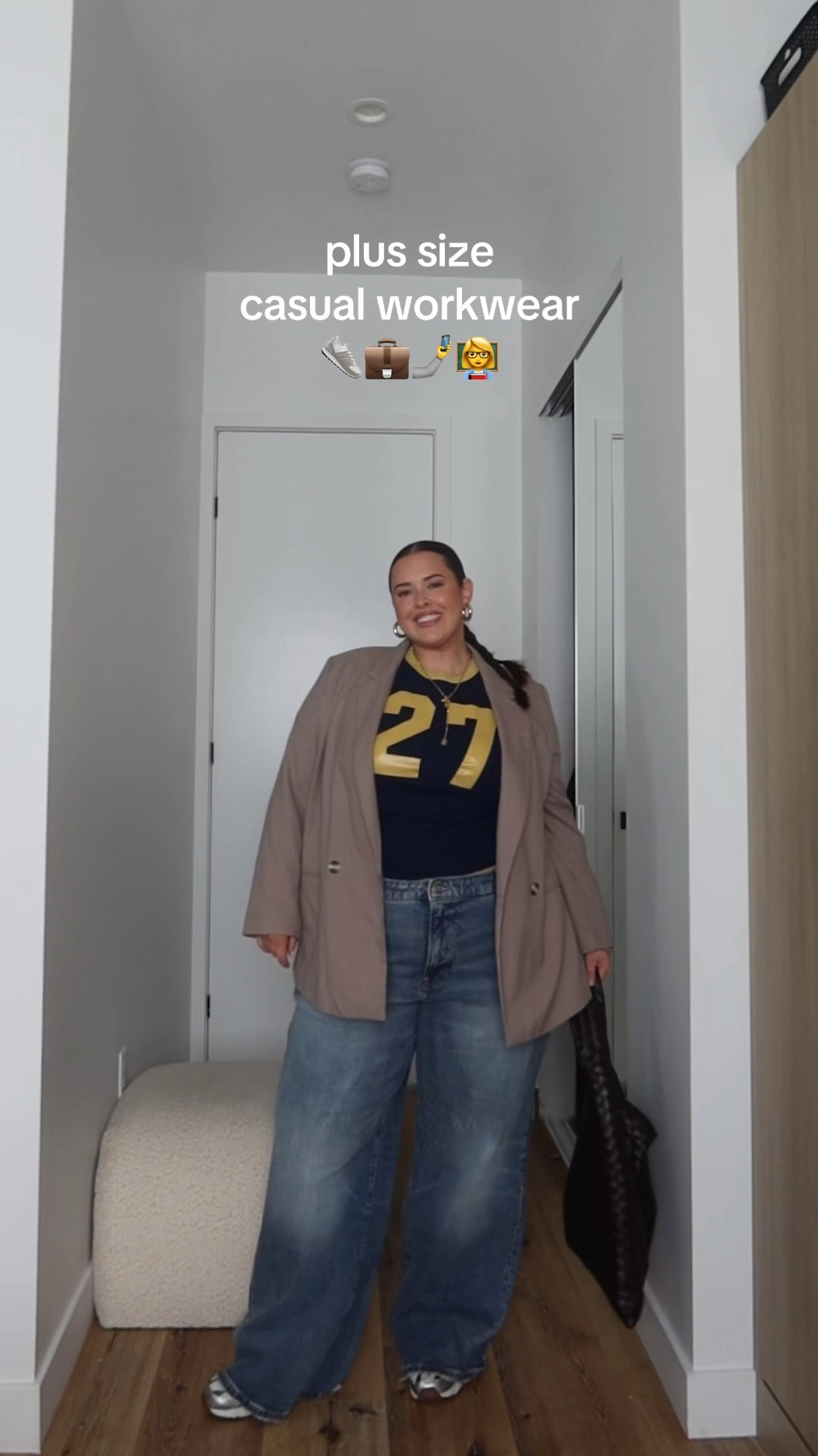 Casual office outfit💼

Fall outfit, office outfit, workwear, business casual, blazer outfit, sneakers 

#LTKStyleTip #LTKWorkwear #LTKPlusSize