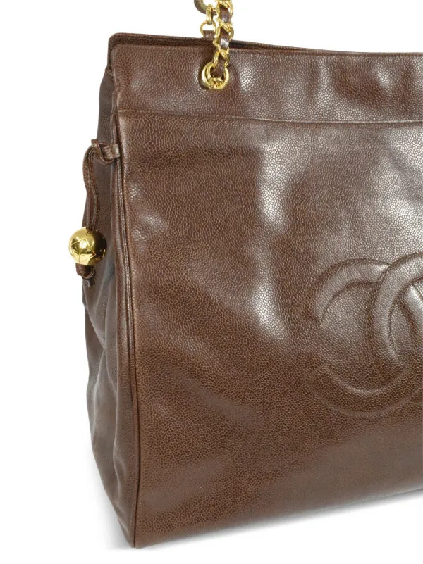 CHANEL Pre-Owned 1995 CC logo-embossed Tote Bag - Farfetch | Farfetch Global