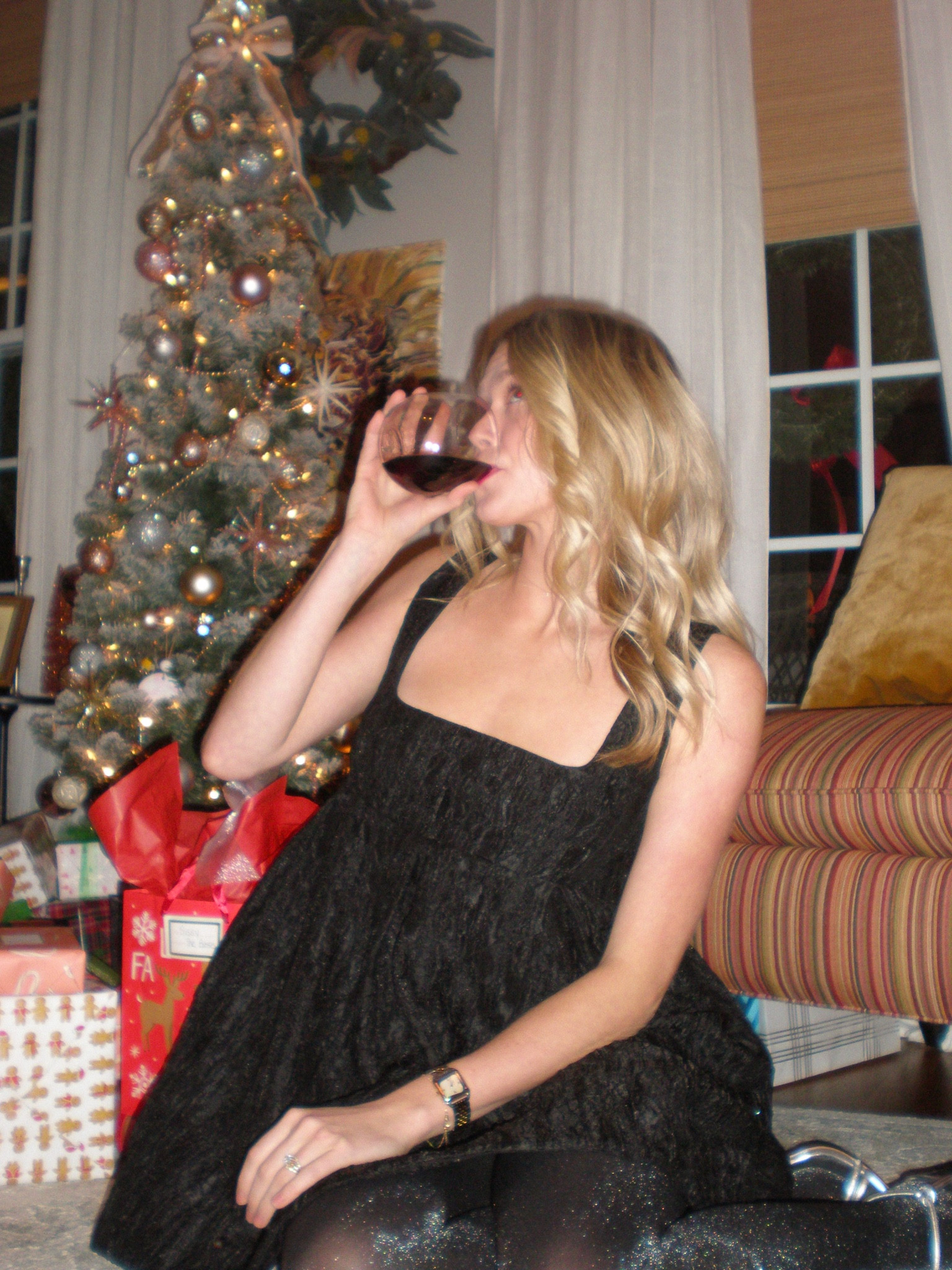 Holiday party outfit 🖤

#LTKWatchNow #LTKGiftGuide #LTKSeasonal