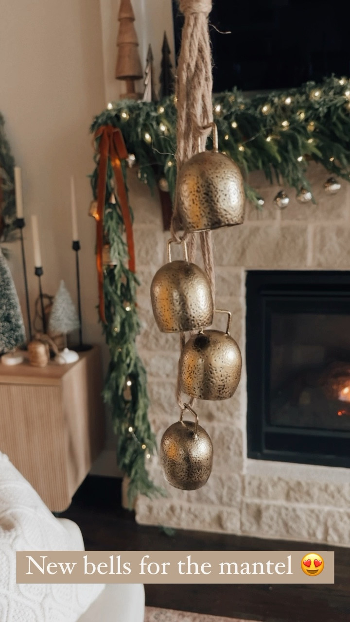 New bells for the mantel! They’re soooo pretty!!! I love them! #amazonhome #amazondecor #christmasdecor #holidaydecor

#LTKVideo #LTKCyberWeek #LTKHoliday