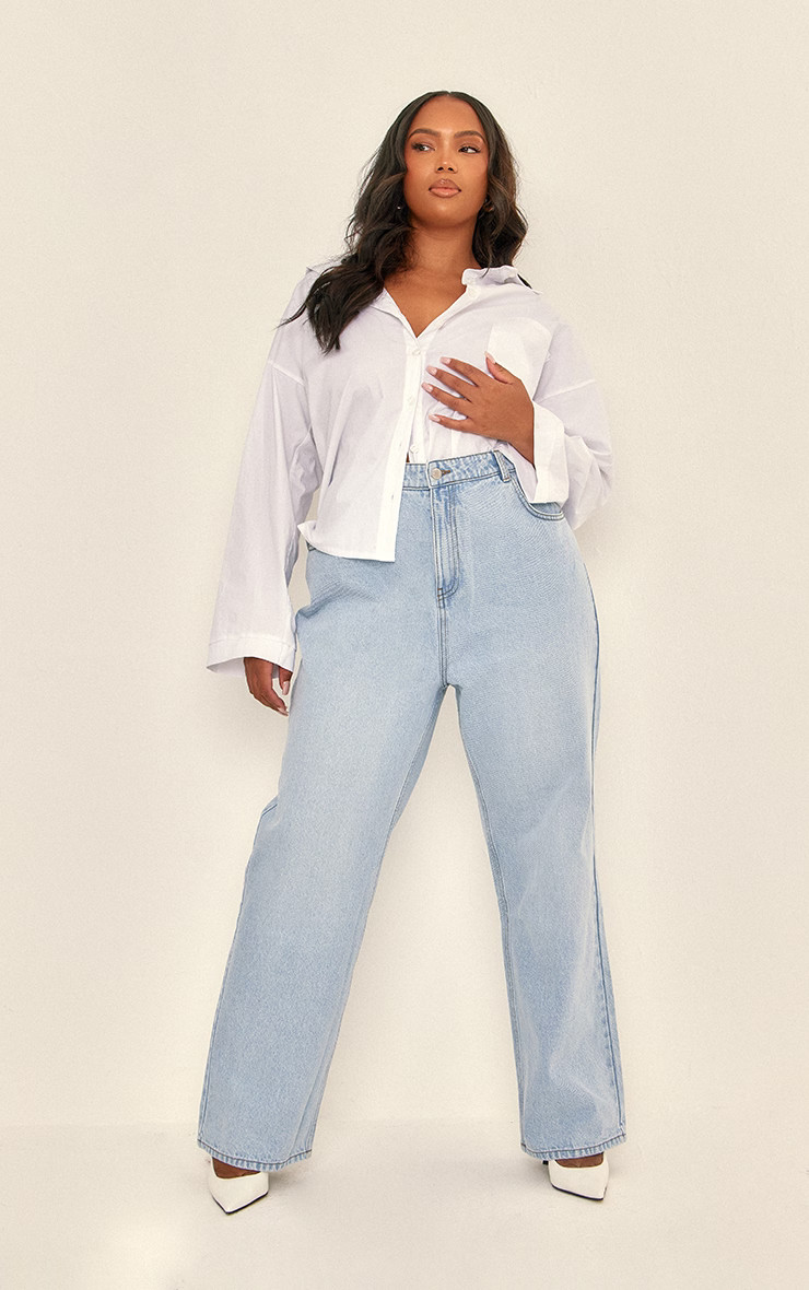 PRETTYLITTLETHING Plus Light Blue Wash High Rise Straight Leg Jeans | PrettyLittleThing UK